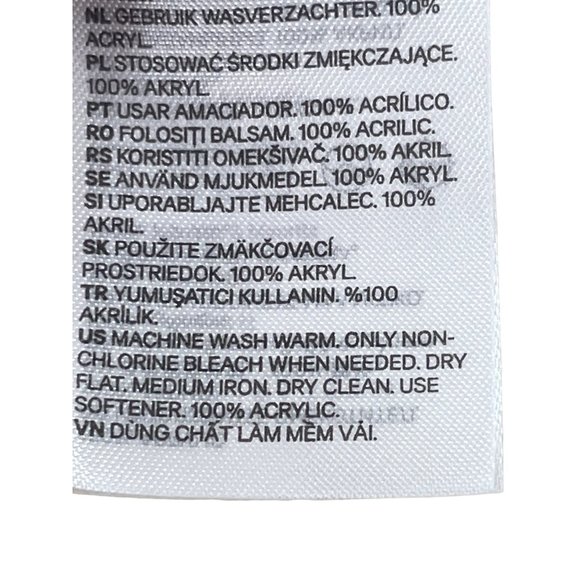 H&M Women’s Sweater XS Ivory Cropped Long Sleeves Turtleneck Dropped Shoulder - Picture 9 of 9